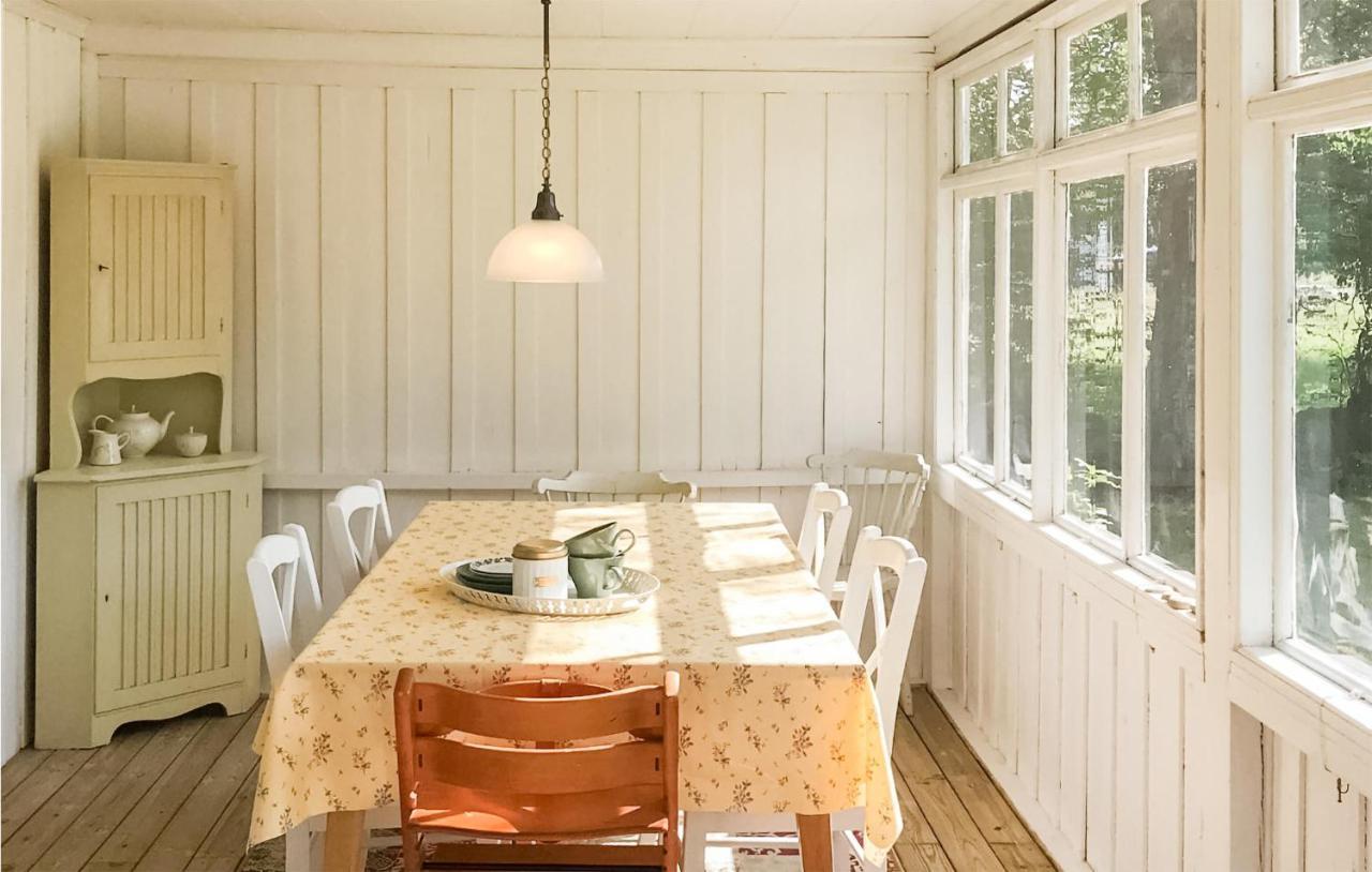 Amazing Home In Faerjestaden With Kitchen Eksteriør bilde