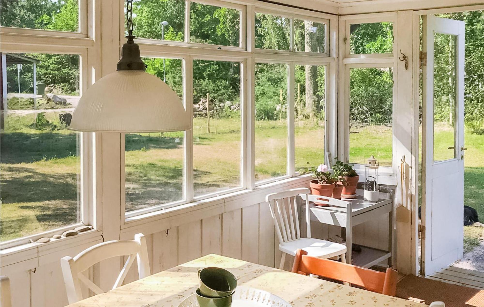 Amazing Home In Faerjestaden With Kitchen Eksteriør bilde