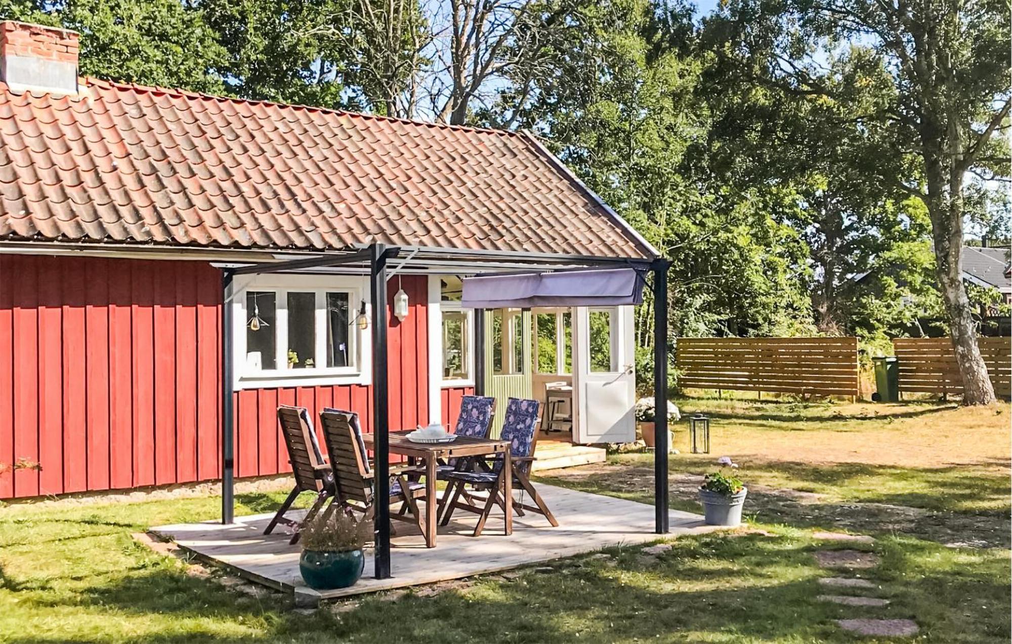 Amazing Home In Faerjestaden With Kitchen Eksteriør bilde